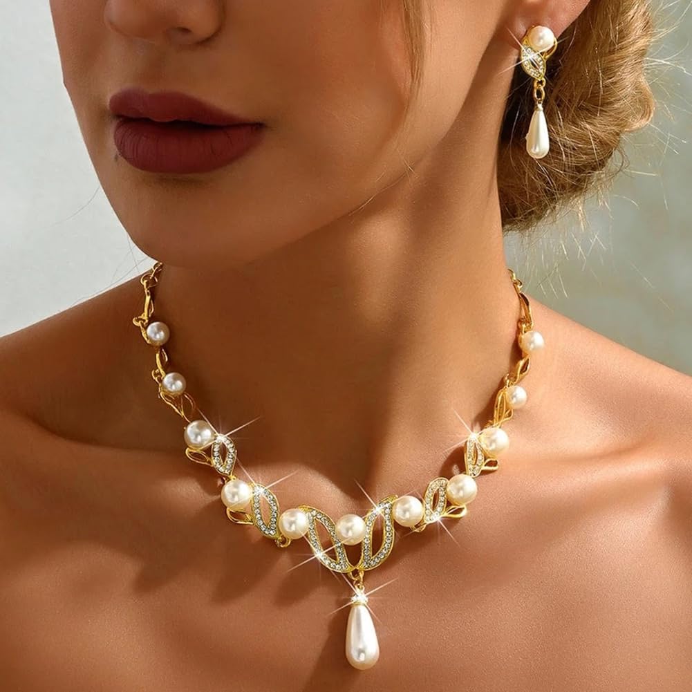 Stylish Design Fancy Traditional Pearl Necklace Jewellery Set