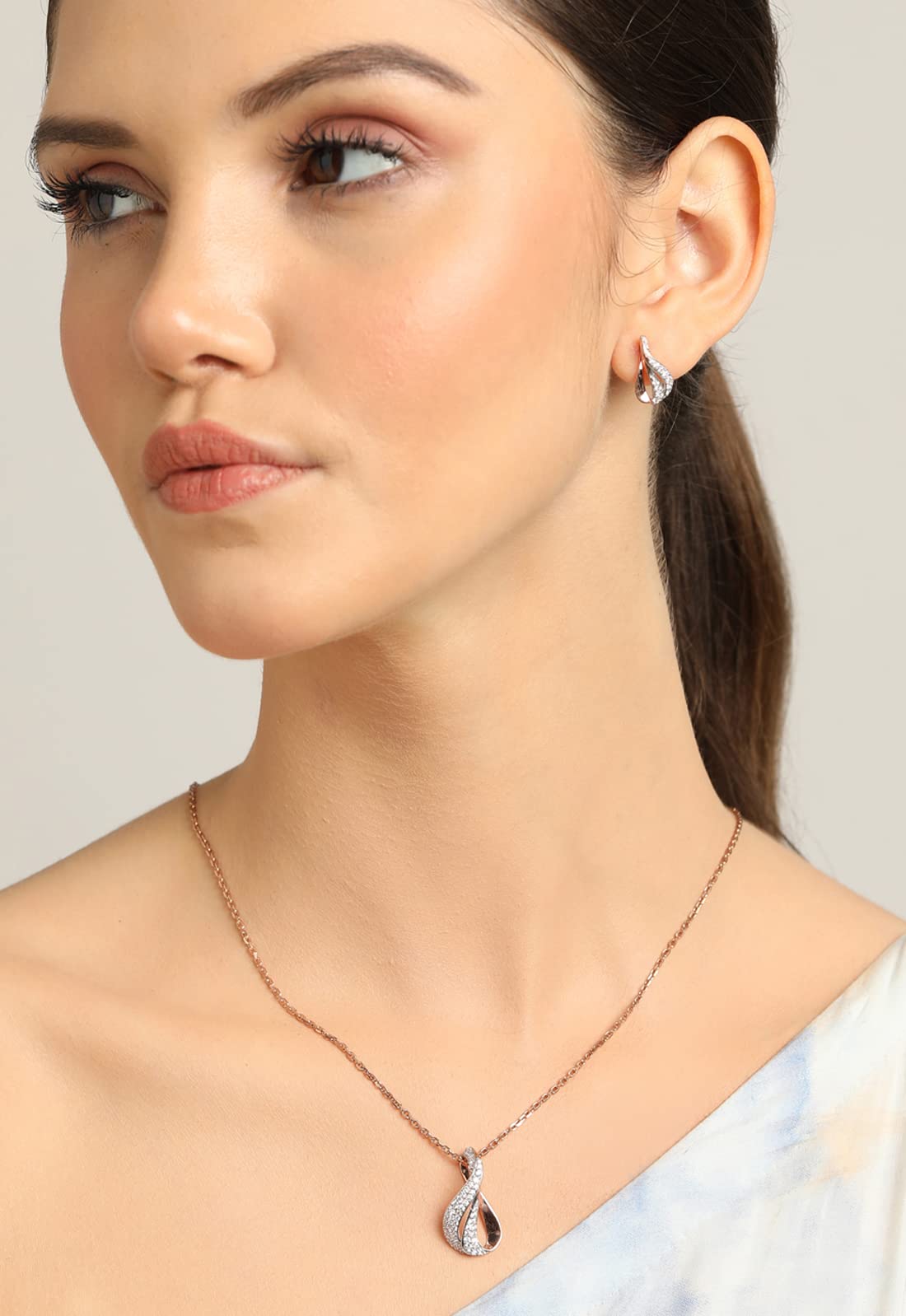 NUDE STITCH Pendant Earring Chain Jewellery Set | Rose Gold