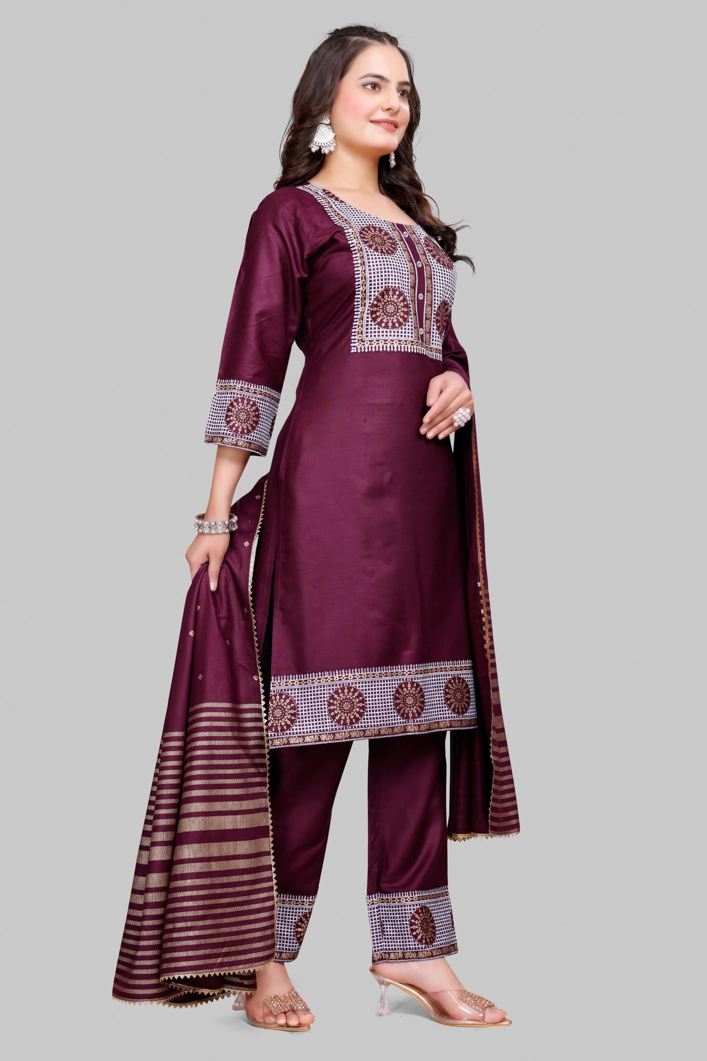Embroidered Traditional Kurti,Pant & Dupatta Set