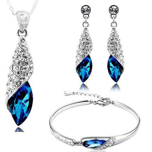 Valentine Gift for Girlfriend Wife Italian Designer Platinum Plated Stylish Crystal Jewellery Set