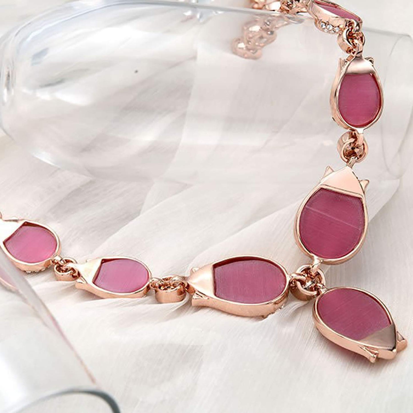 Latest Stylish Rose Gold Tulip Design Earrings Necklace Jewellery Set