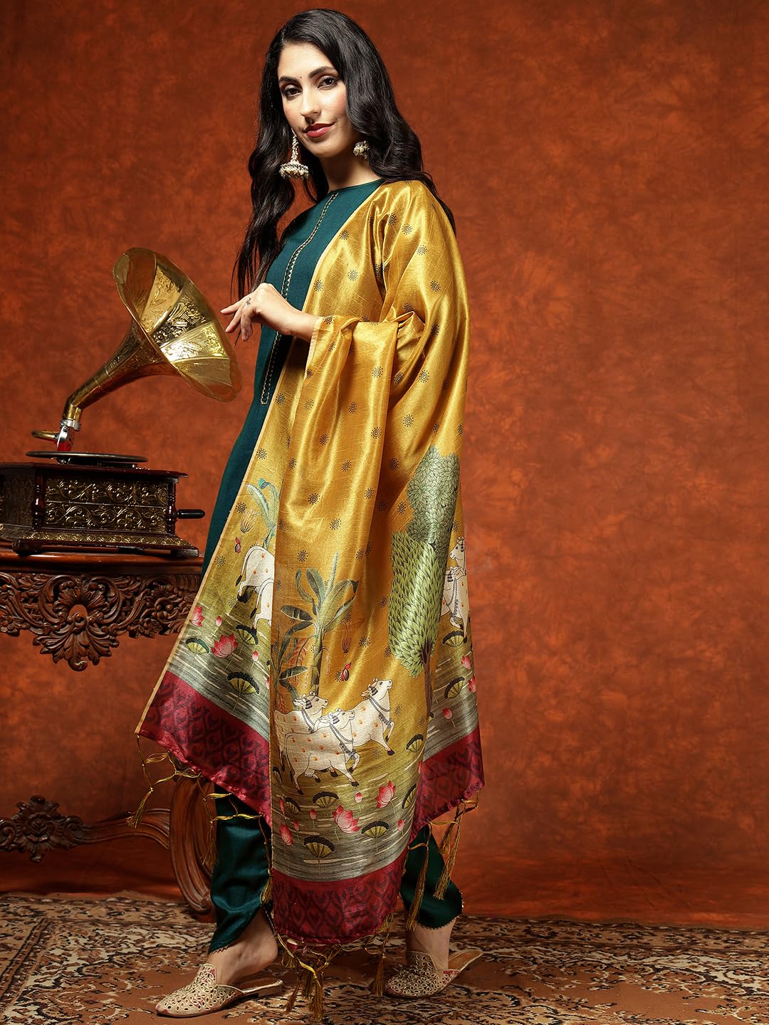 Cotton Blend Straight Kurta Pant with Print Dupatta