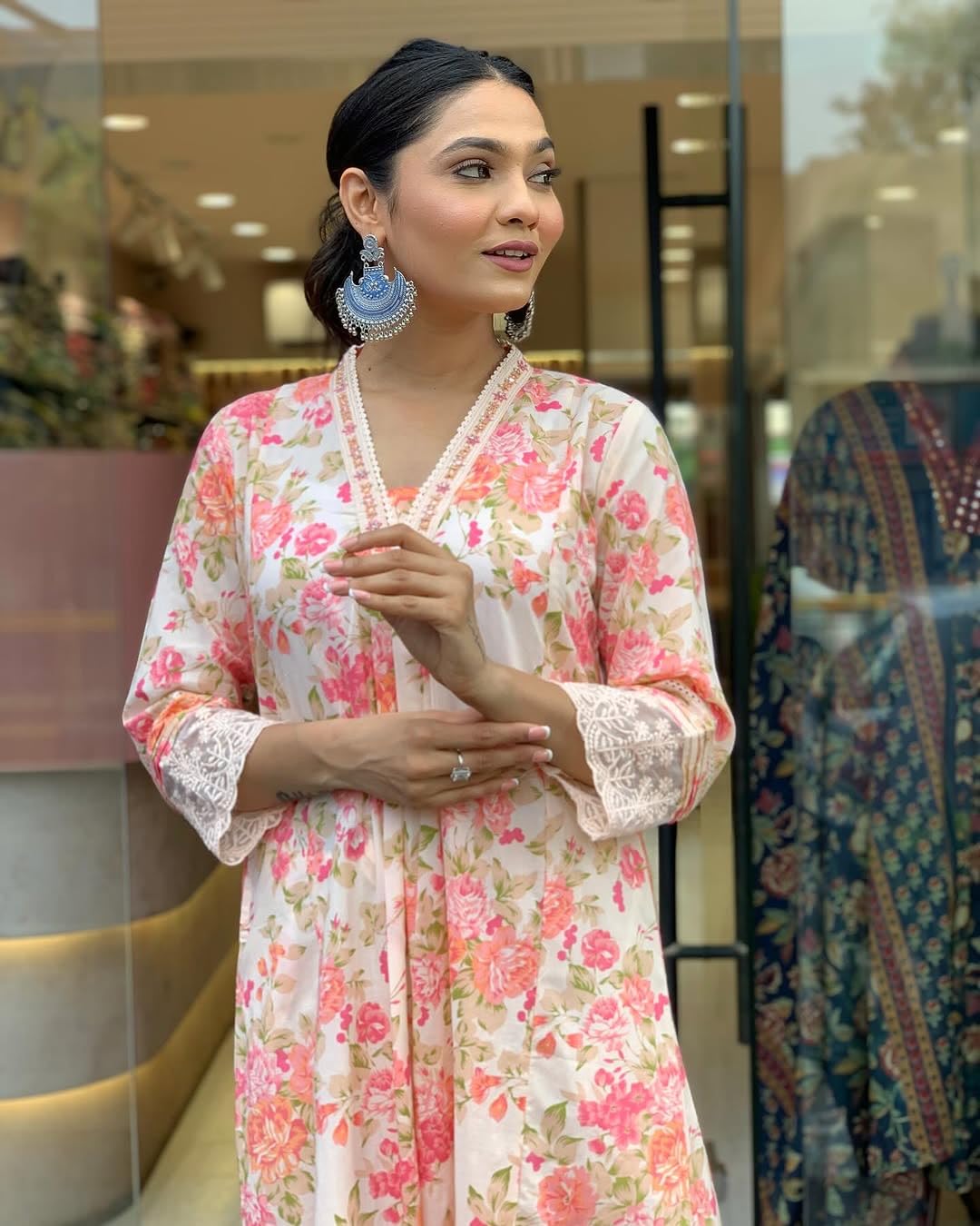 Sequins Embroidery Kurti Tunic Pants With Dupatta