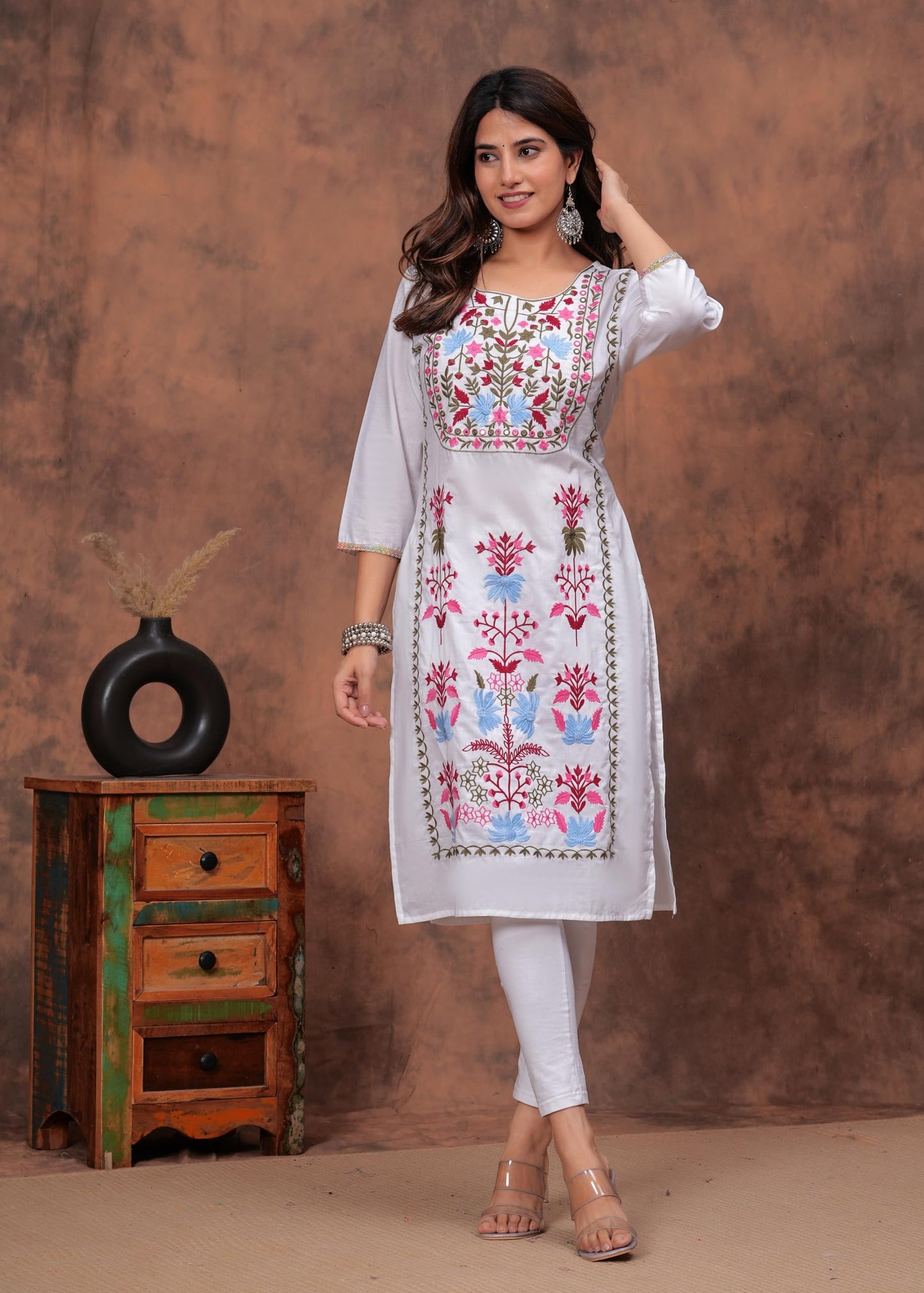 Hand Embroidered Kurti Chikankari Straight Cotton Long Kurti