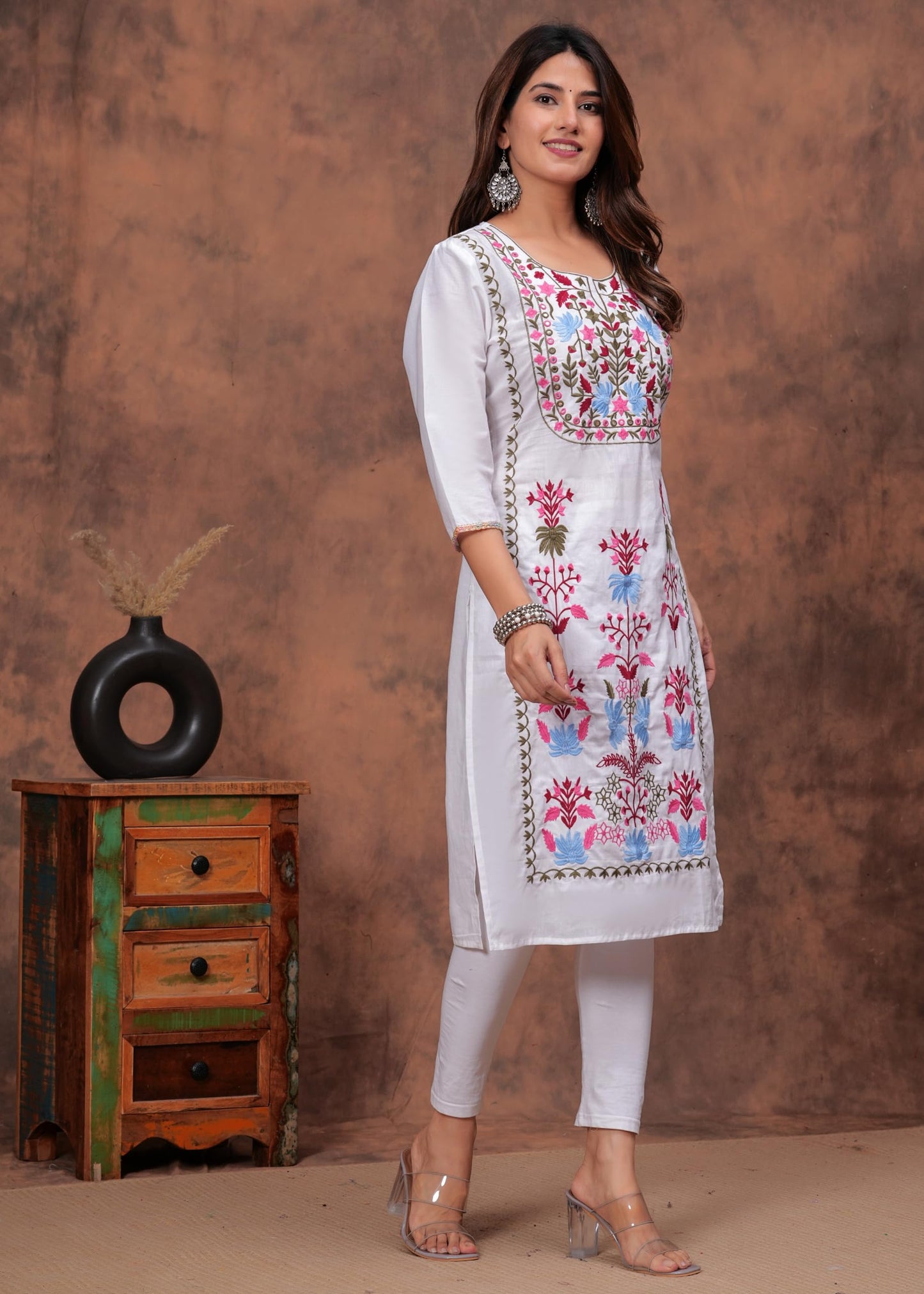 Hand Embroidered Kurti Chikankari Straight Cotton Long Kurti